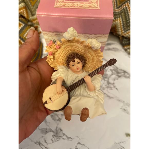 1991 The Heirloom Tradition "Susanna" by Maud Humphrey Bogart, #H5626. - Picture 4 of 8